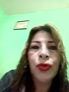 VANESSA  01 online show from November 15, 2025, 3:05 pm