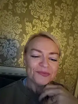 Snapshot of demidelightfulxx chatting on October 1, 2025, 7:02 am demidelightfulxx online show from October 1, 2025, 7:02 am