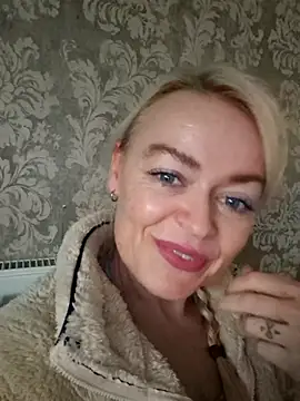 demidelightfulxx online show from October 14, 2025, 12:06 pm