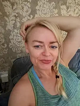 demidelightfulxx online show from October 23, 2025, 12:37 pm