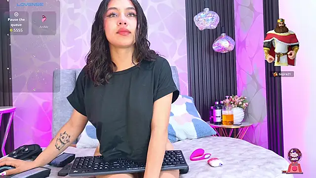 Snapshot of LiaTeylor chatting on December 16, 2025, 7:07 pm LiaTeylor online show from December 16, 2025, 7:07 pm