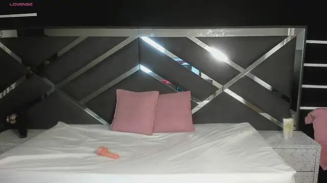 GabySweett  online show from November 23, 2025, 12:15 pm