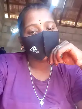 Tamil Hot Sandy online show from November 5, 2025, 3:31 am