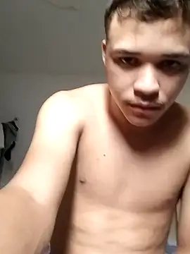 kkaycelia online show from February 28, 2026, 7:57 pm