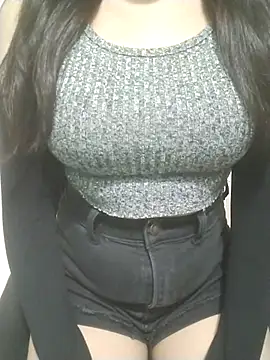 Rosie Star online show from November 11, 2025, 3:07 pm