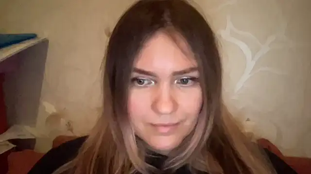 Snapshot of Milysoren chatting on February 13, 2026, 6:41 pm Milysoren online show from February 13, 2026, 6:41 pm