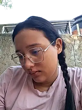 young dairy01 online show from February 27, 2026, 12:16 pm