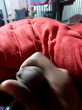 Snapshot of WrongAngle30 chatting on November 18, 2025, 8:56 pm WrongAngle30 online show from November 18, 2025, 8:56 pm