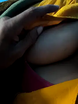 khushbuDarchut71 online show from November 18, 2025, 4:54 pm