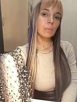 Conny Shellie online show from February 8, 2026, 10:40 pm