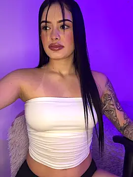 Snapshot of Seleena_01 chatting on October 24, 2025, 10:09 pm Seleena 01 online show from October 24, 2025, 10:09 pm