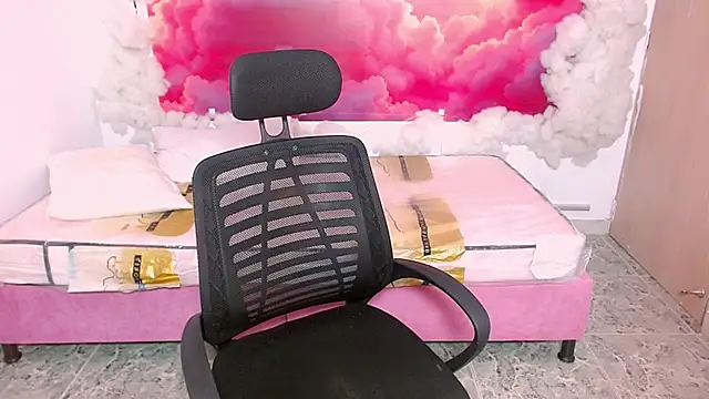 AlexPiersss online show from November 20, 2025, 7:03 pm