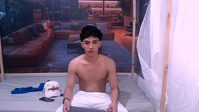 RomeoMillerr online show from October 8, 2025, 7:47 pm