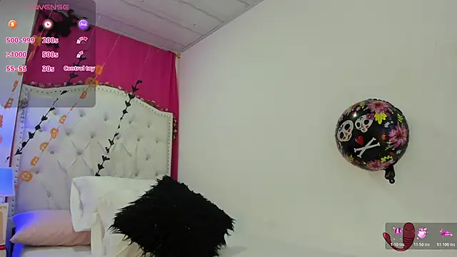 XaanderGrey online show from October 22, 2025, 7:35 pm