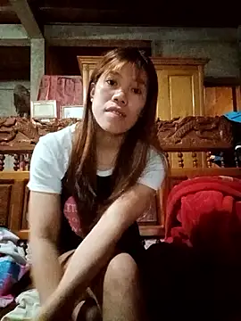 nhinhi-sexy online show from September 26, 2025, 3:24 am