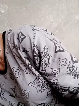 nhinhi-sexy online show from October 29, 2025, 9:41 am