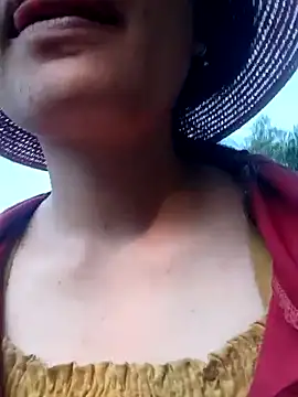 bree-zz online show from March 3, 2026, 12:39 am