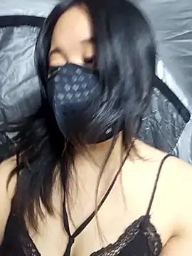 Snapshot of hertemis chatting on March 20, 2026, 8:32 pm hertemis online show from March 20, 2026, 8:32 pm