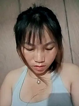 min-xinh online show from April 21, 2026, 10:16 pm