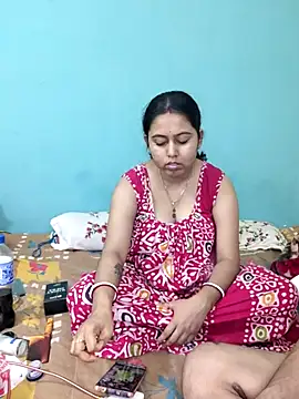 Snapshot of Hot_Misti_69 chatting on February 27, 2026, 10:04 am Hot Misti 69 online show from February 27, 2026, 10:04 am