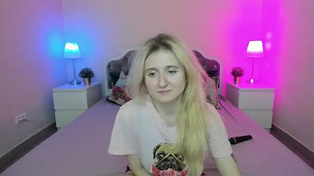 CamillaDreamer online show from December 3, 2025, 5:34 pm