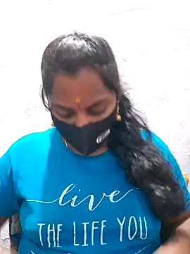 Snapshot of Tamil_Hot_Sindhu chatting on November 7, 2025, 5:50 pm Tamil Hot Sindhu online show from November 7, 2025, 5:50 pm