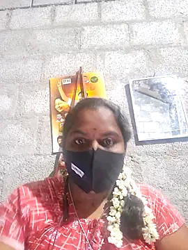 Snapshot of Tamil_Hot_Sindhu chatting on February 12, 2026, 6:07 pm Tamil Hot Sindhu online show from February 12, 2026, 6:07 pm