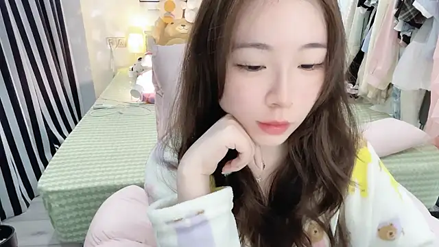 Snapshot of Gardenia-222 chatting on December 21, 2025, 11:05 pm Gardenia-222 online show from December 21, 2025, 11:05 pm