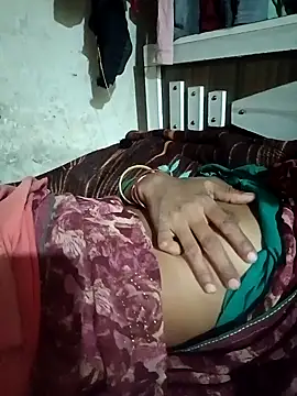 Lona2525 online show from April 15, 2026, 6:41 am