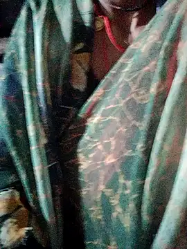 Lona2525 online show from November 9, 2025, 8:46 pm