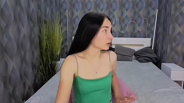 Emilly  Grey online show from July 11, 2026, 5:35 pm