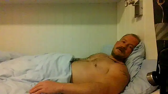 Snapshot of Real_viking chatting on October 5, 2025, 9:49 pm Real viking online show from October 5, 2025, 9:49 pm