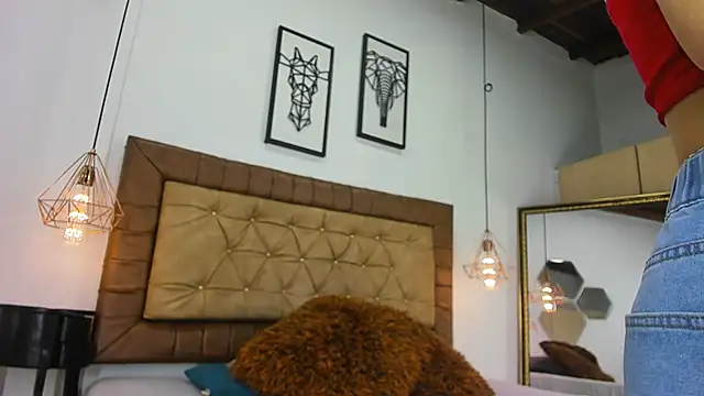 hannarose1208 online show from November 22, 2025, 12:26 pm