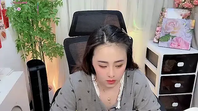 NEWONETO online show from February 21, 2026, 2:08 pm