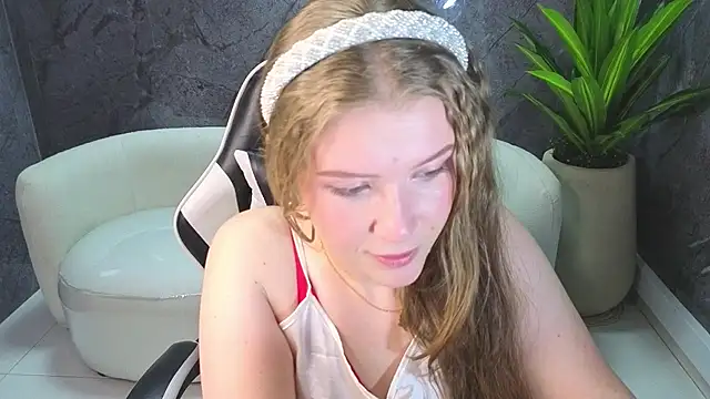 carla tp online show from October 18, 2025, 12:51 pm