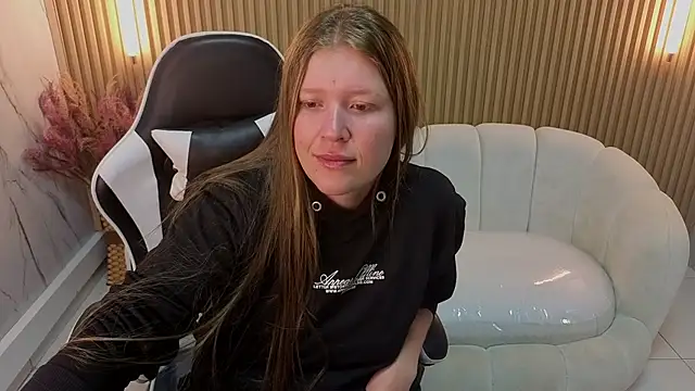 carla tp online show from November 14, 2025, 12:53 pm