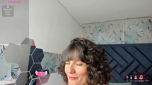 Valery More   online show from February 20, 2026, 1:13 pm