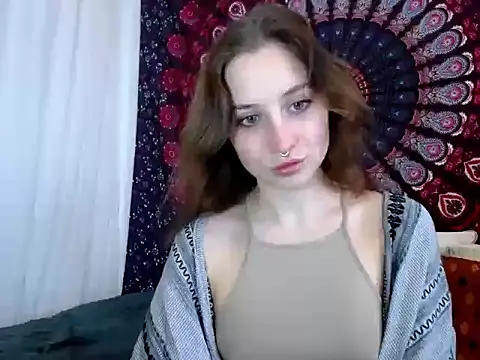 AdalynKiss online show from February 10, 2026, 7:18 am