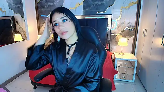 SusanVilla online show from July 10, 2026, 8:20 pm