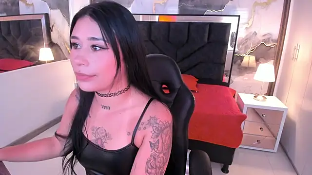 SusanVilla online show from March 28, 2026, 7:37 pm