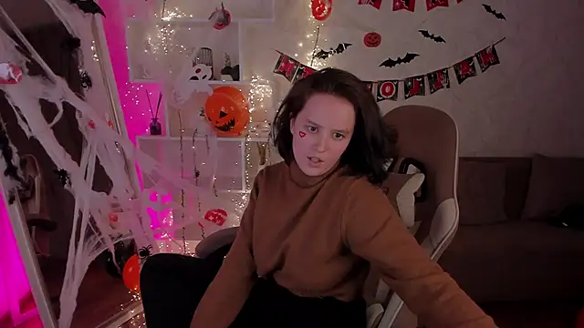 Snapshot of Violet_Ferguson chatting on October 29, 2025, 6:40 pm Violet Ferguson online show from October 29, 2025, 6:40 pm