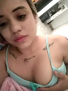 Snapshot of aurofox21 chatting on March 1, 2026, 6:30 pm aurofox21 online show from March 1, 2026, 6:30 pm