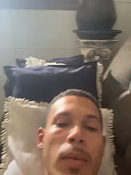 Snapshot of MCLZK chatting on March 9, 2026, 6:22 pm MCLZK online show from March 9, 2026, 6:22 pm