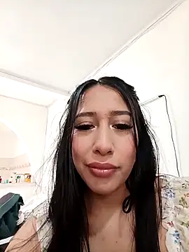 Amelia Rivas online show from December 19, 2025, 3:47 pm