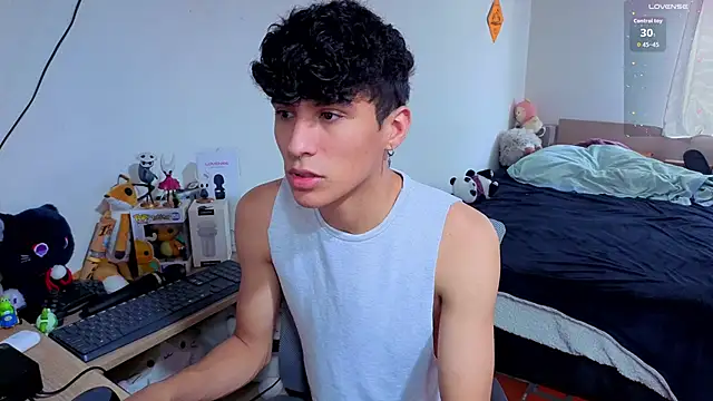 Snapshot of TwoBoys4Cum chatting on November 23, 2025, 9:14 pm TwoBoys4Cum online show from November 23, 2025, 9:14 pm