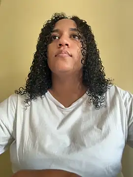 jesicamonroe44 online show from October 20, 2025, 9:15 pm