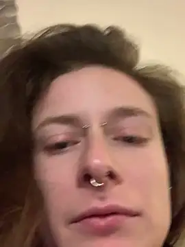 GoldenPussy1329 online show from February 10, 2026, 10:09 pm