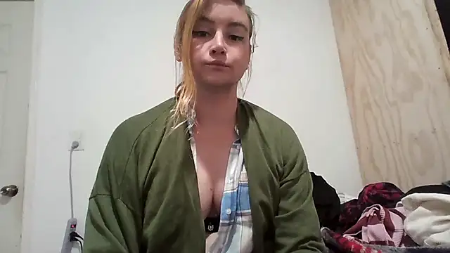 vagimosa online show from October 28, 2025, 8:52 pm