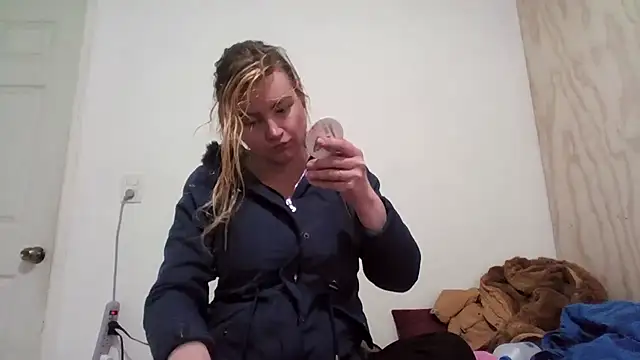 vagimosa online show from November 9, 2025, 3:32 am