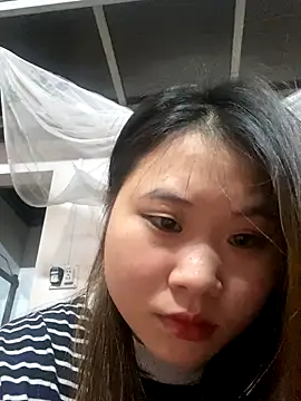 Snapshot of Phuong_xx chatting on September 29, 2025, 8:54 am Phuong xx online show from September 29, 2025, 8:54 am